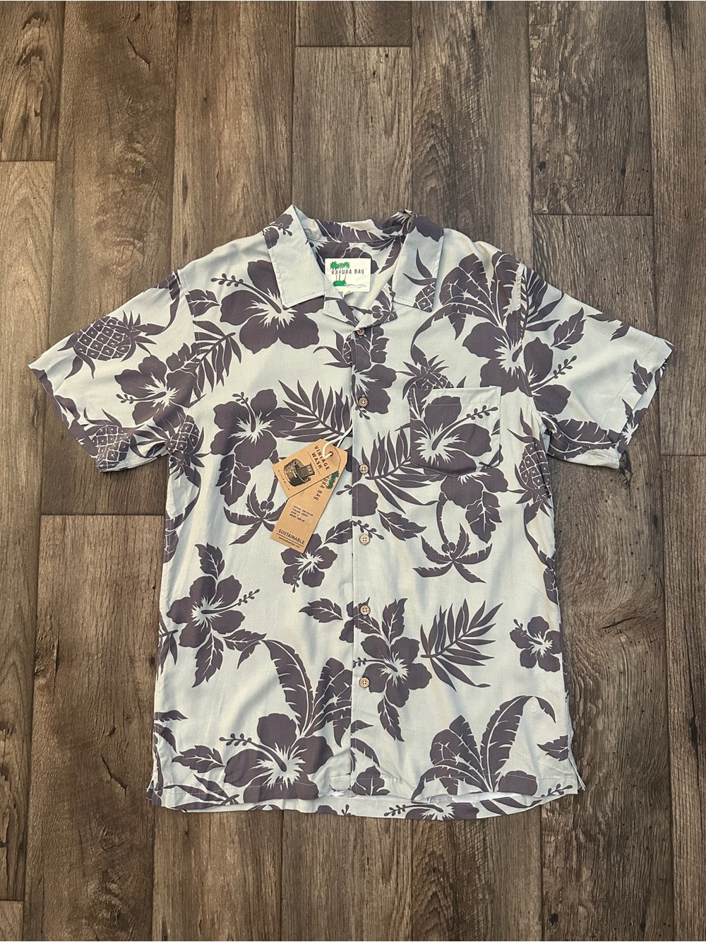 Kahuna Bay Short Sleeve Button Up Lightweight Shirt Men’s L Hawaiian Floral